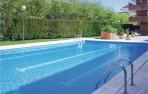 4 Bedroom Stunning Apartment In Tossa De Mar